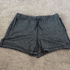Ll bean athletic shorts